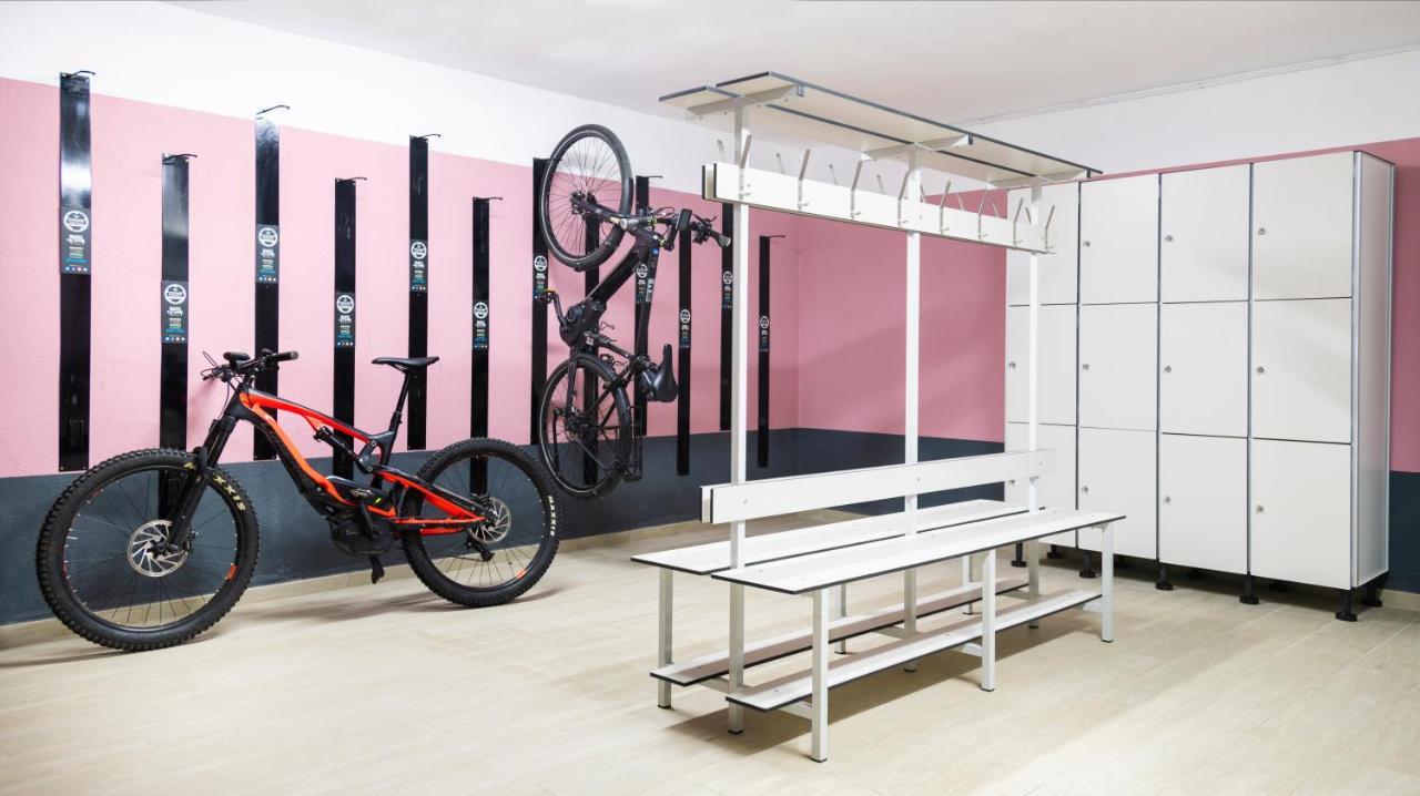 Flor Los Almendros Apartamentos Peguera Ngoại thất bức ảnh